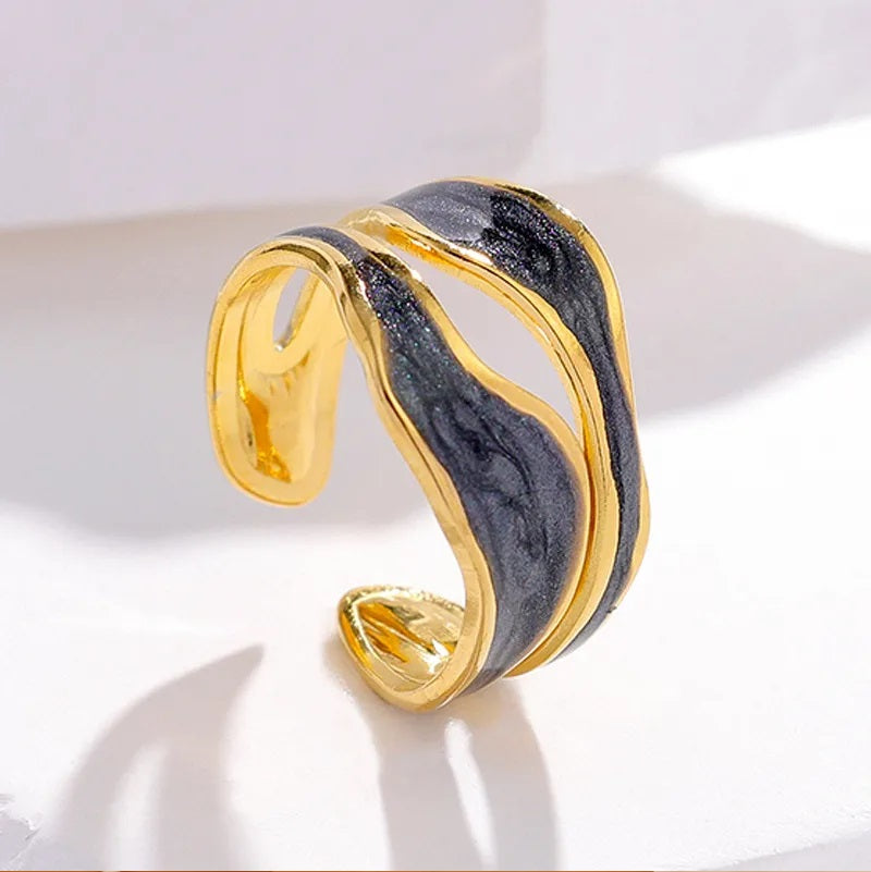 Anillos de acero con negro
