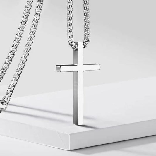 Cadena de acero con dije de cruz