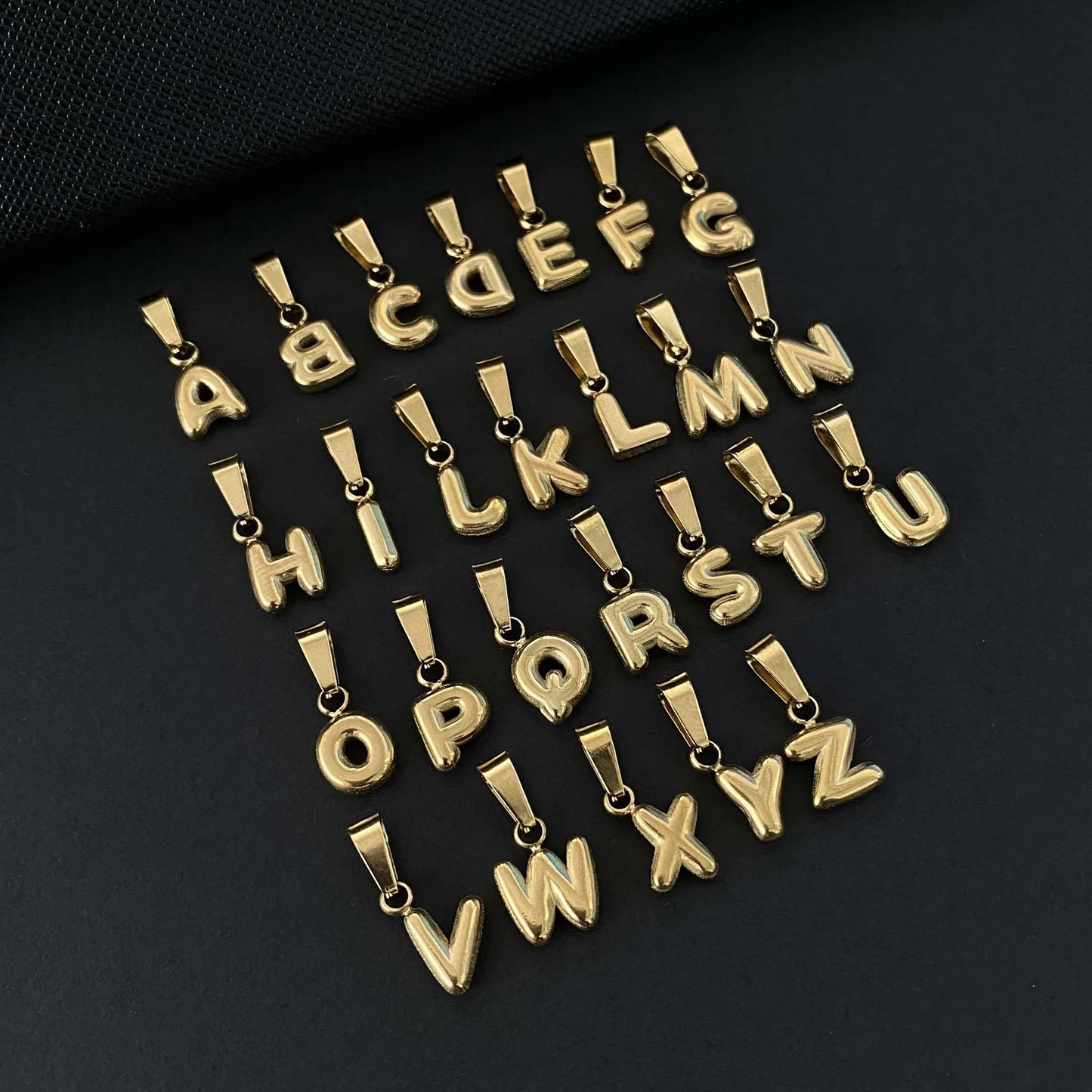 Dijes de letras