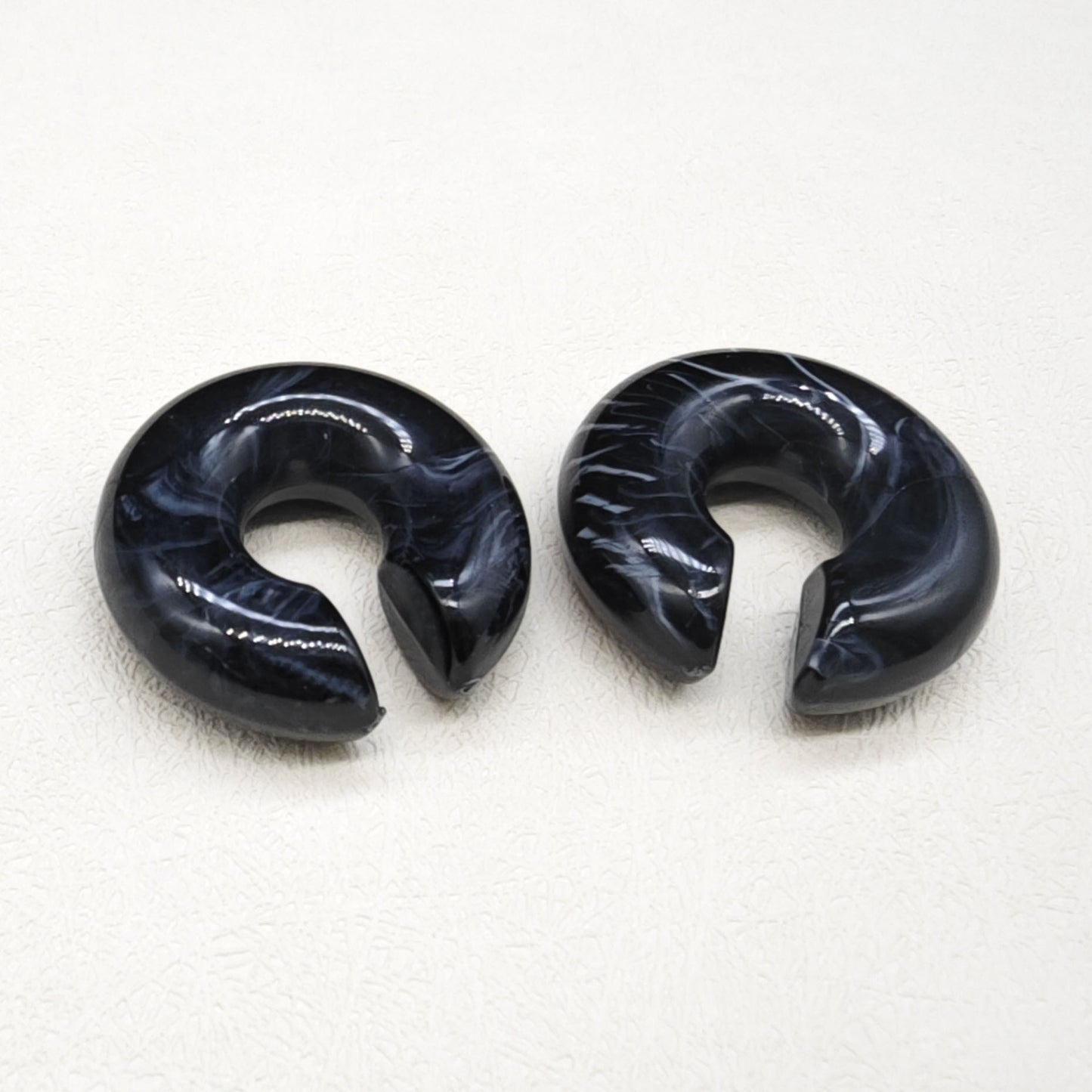 Earcuffs chunky acrilicos