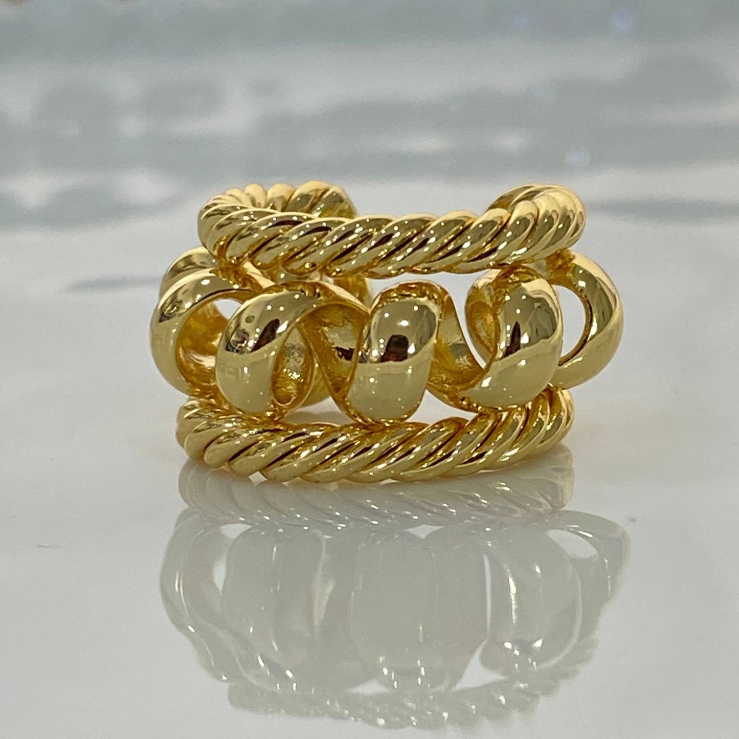 Earcuffs