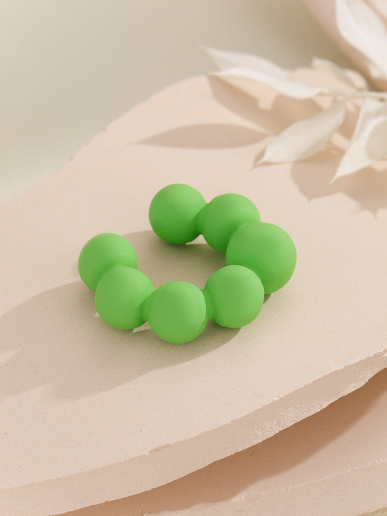 Earcuffs acrilicos de colores