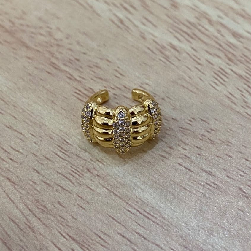 Earcuffs