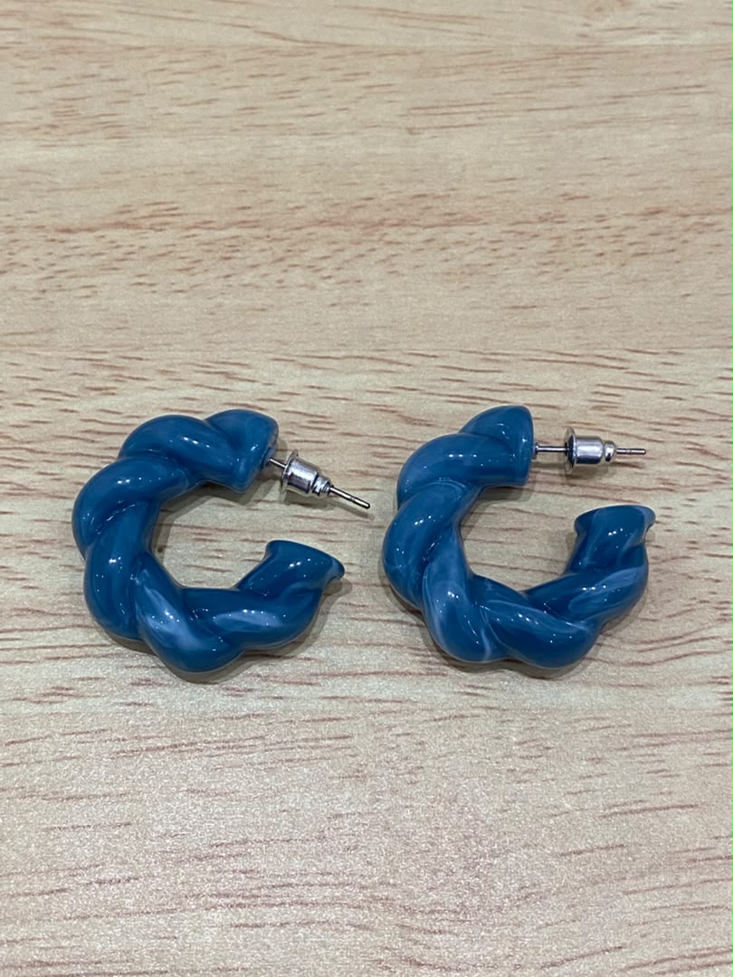 Zarcillos acrilicos de colores