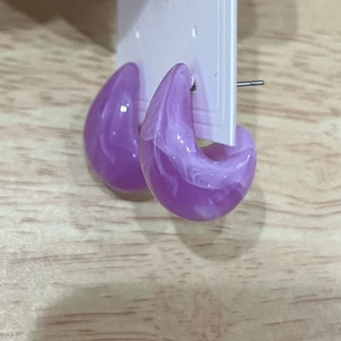 Zarcillos tipo gota acrilicos de colores